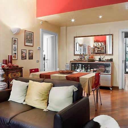 Apartment With Terrace In Central Milan Exterior photo