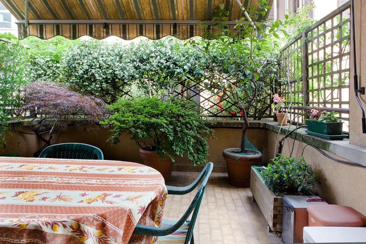 Apartment With Terrace In Central Milan Exterior photo
